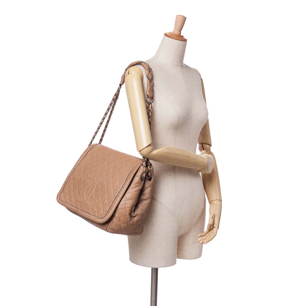 Chanel Large Quilted Calfskin Istanbul Accordion Flap - Image 12