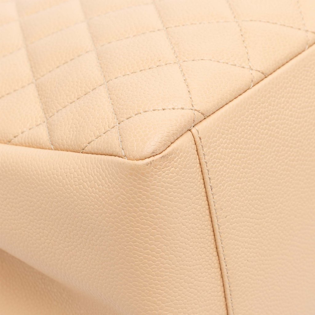 Chanel Caviar Grand Shopping Tote - Detail 2