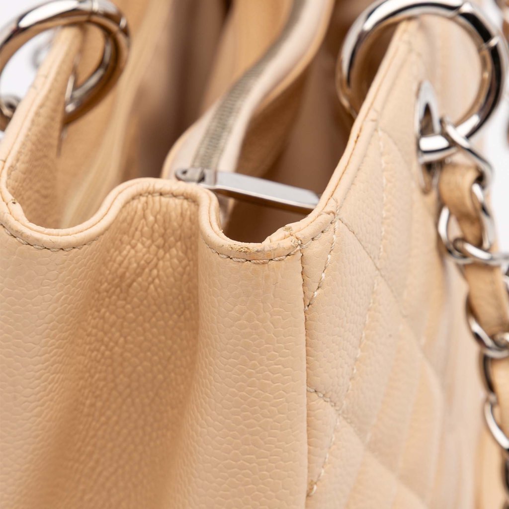 Chanel Caviar Grand Shopping Tote - Image 11