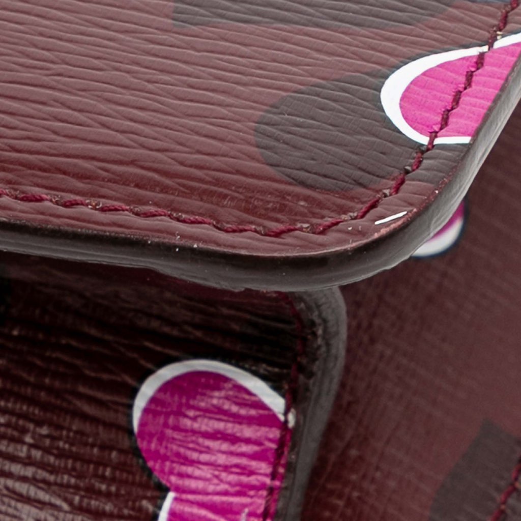 Gucci Leather Heartbeat Clutch - Image 13