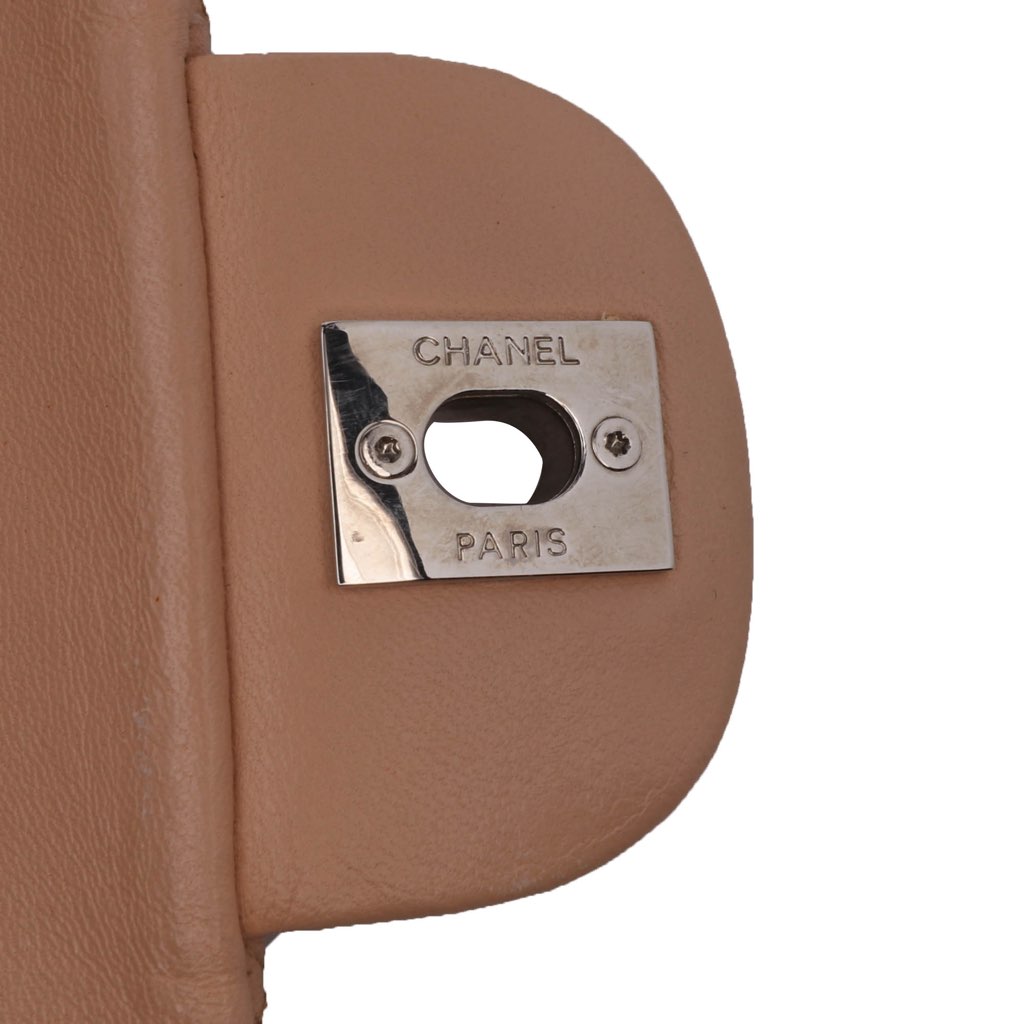 Chanel Classic Lambskin East West Single Flap - Image 10