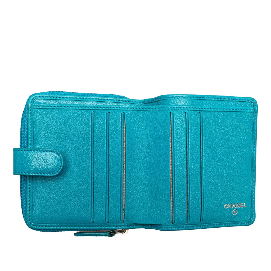 Chanel CC Camellia Calfskin Zip Around Small Wallet - 4