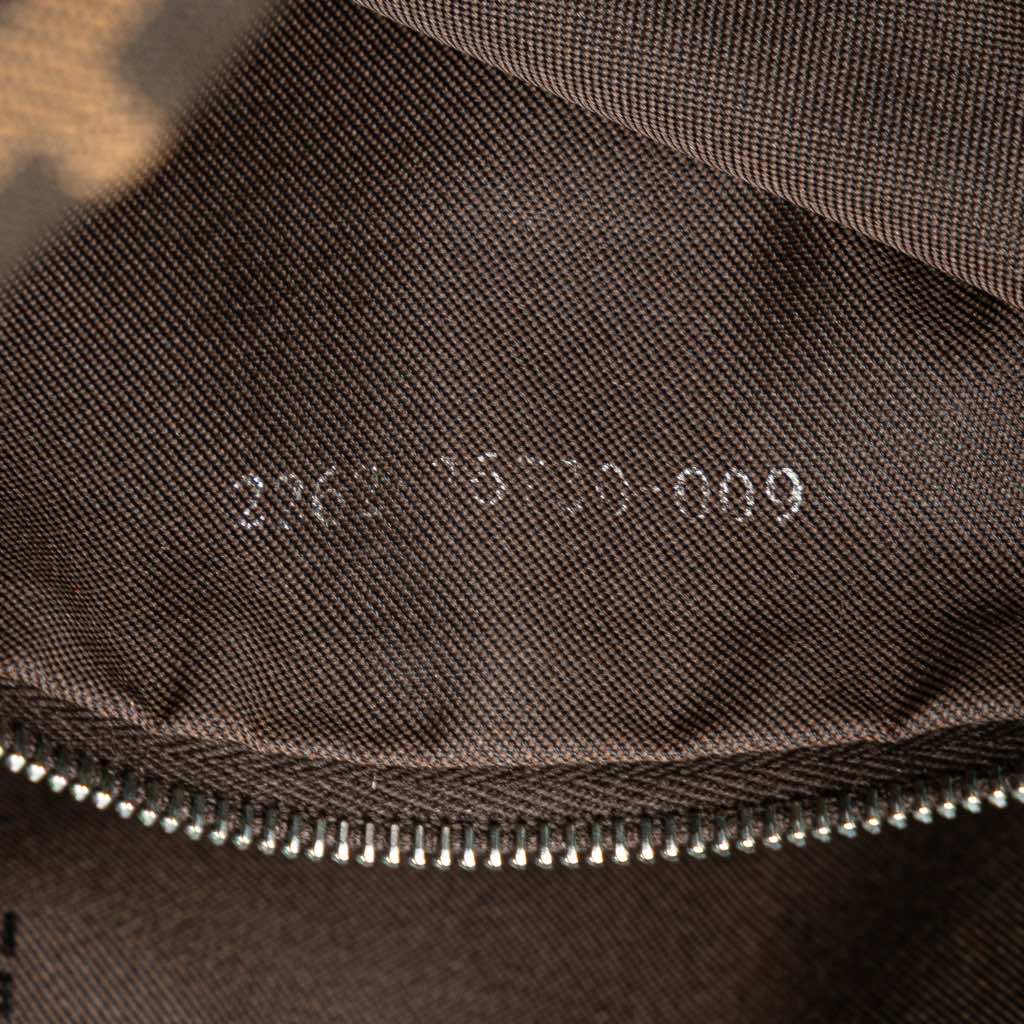Fendi Zucca Canvas Shoulder Bag - Detail 1