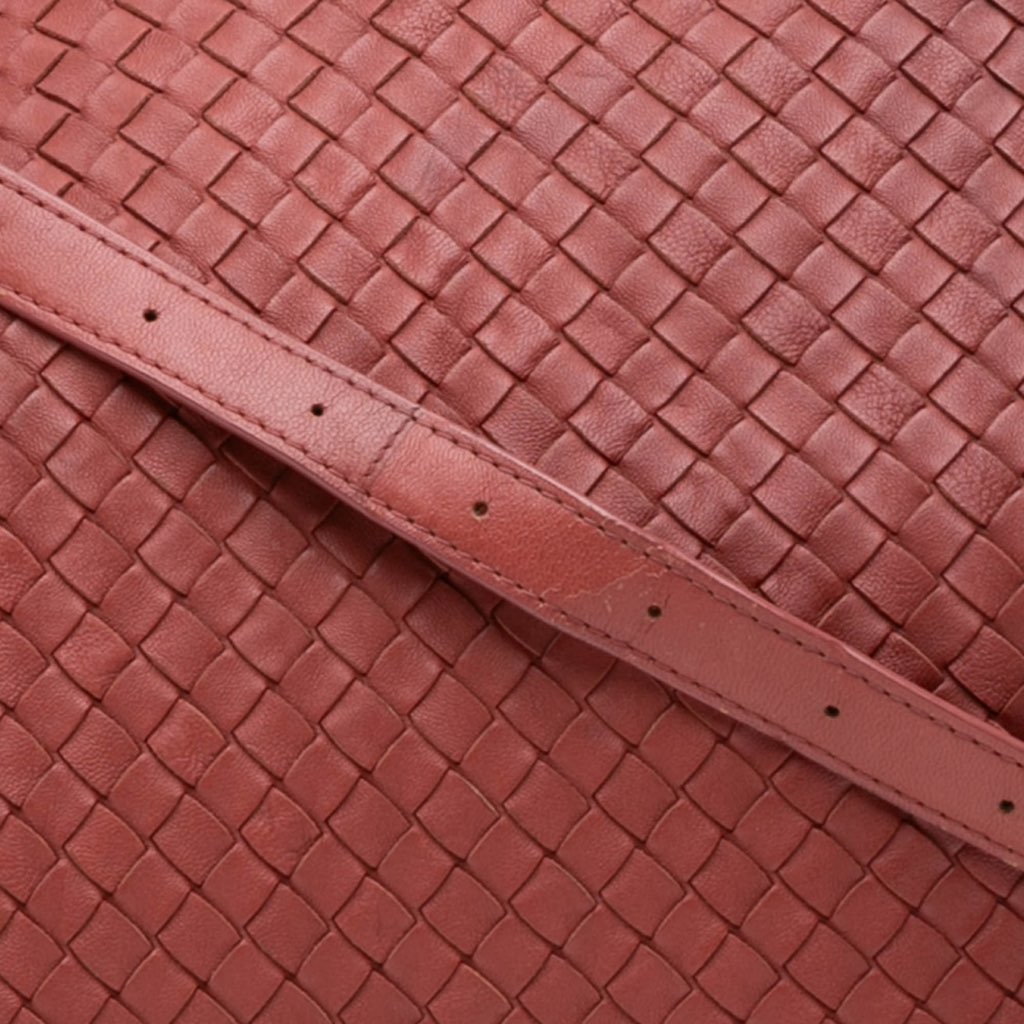 Bottega Veneta Nappa Intrecciato Flap Crossbody - Detail 2