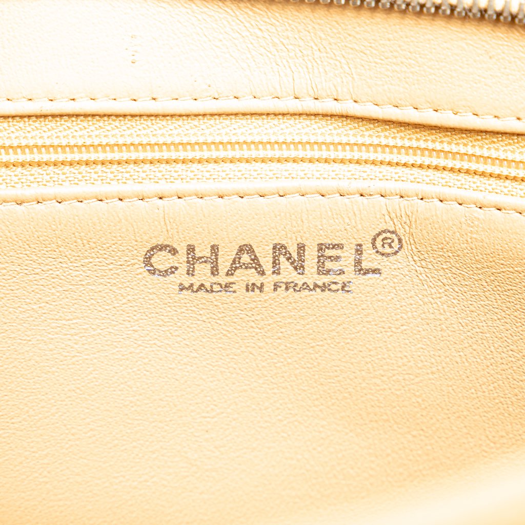 Chanel Caviar Medallion Tote - 5