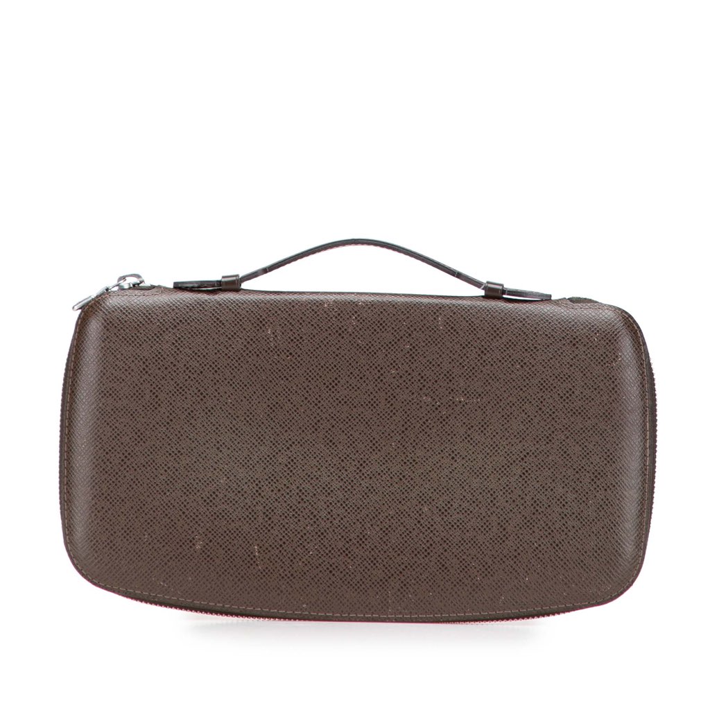 Louis Vuitton Taiga Atoll Organizer