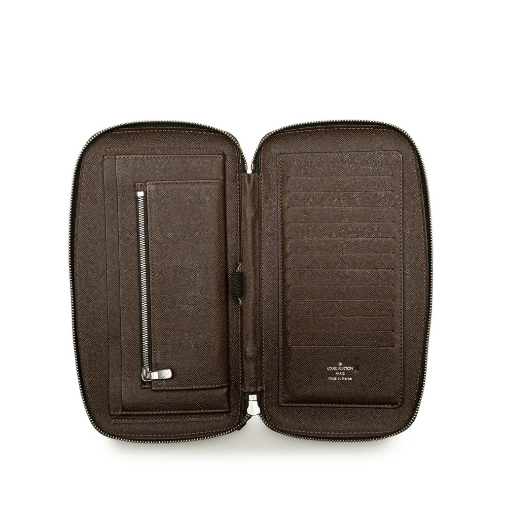 Louis Vuitton Taiga Atoll Organizer - Image 13