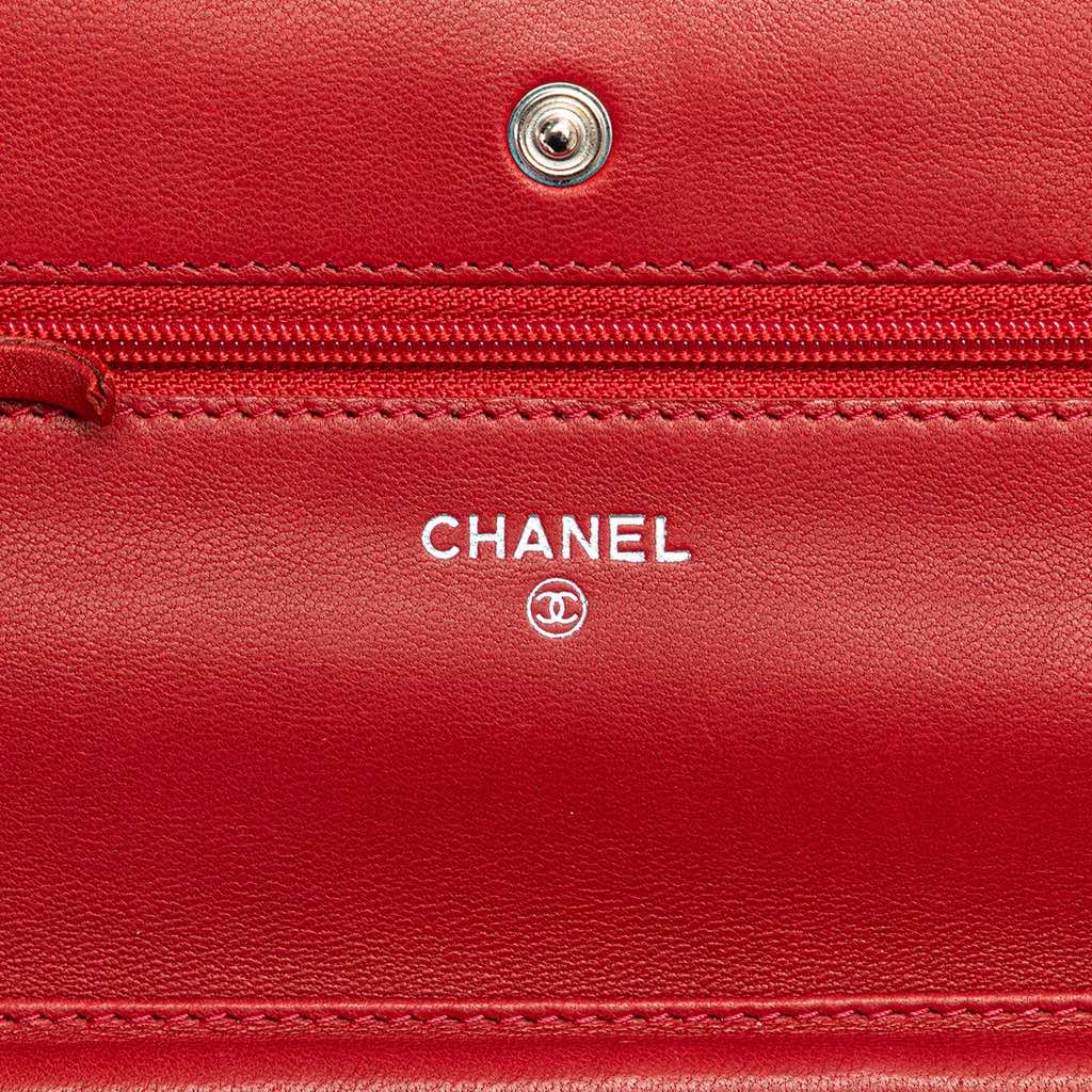 Chanel CC Calfskin Wallet On Chain - Side view