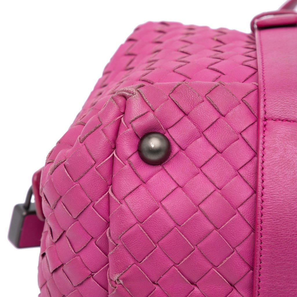 Bottega Veneta Nappa Intrecciato Montaigne Shoulder Bag - Image 12
