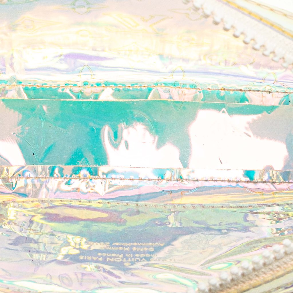 Louis Vuitton Monogram Prism Pochette Volga - 4