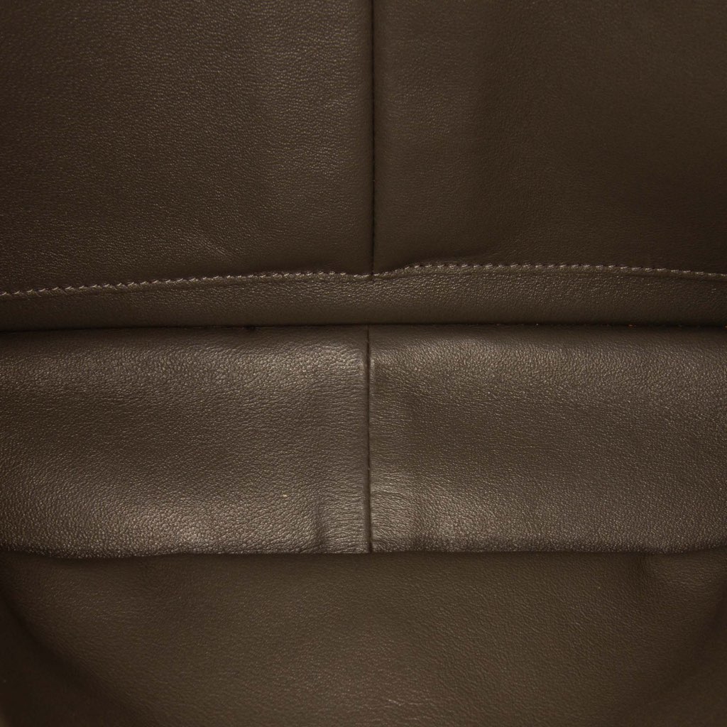 Chanel Jumbo Classic Lambskin Double Flap - 4