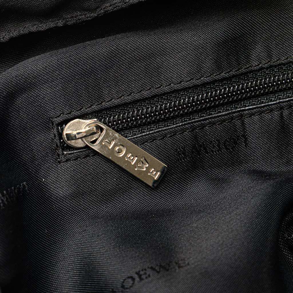 Loewe Anagram Leather Handbag - Detail 2