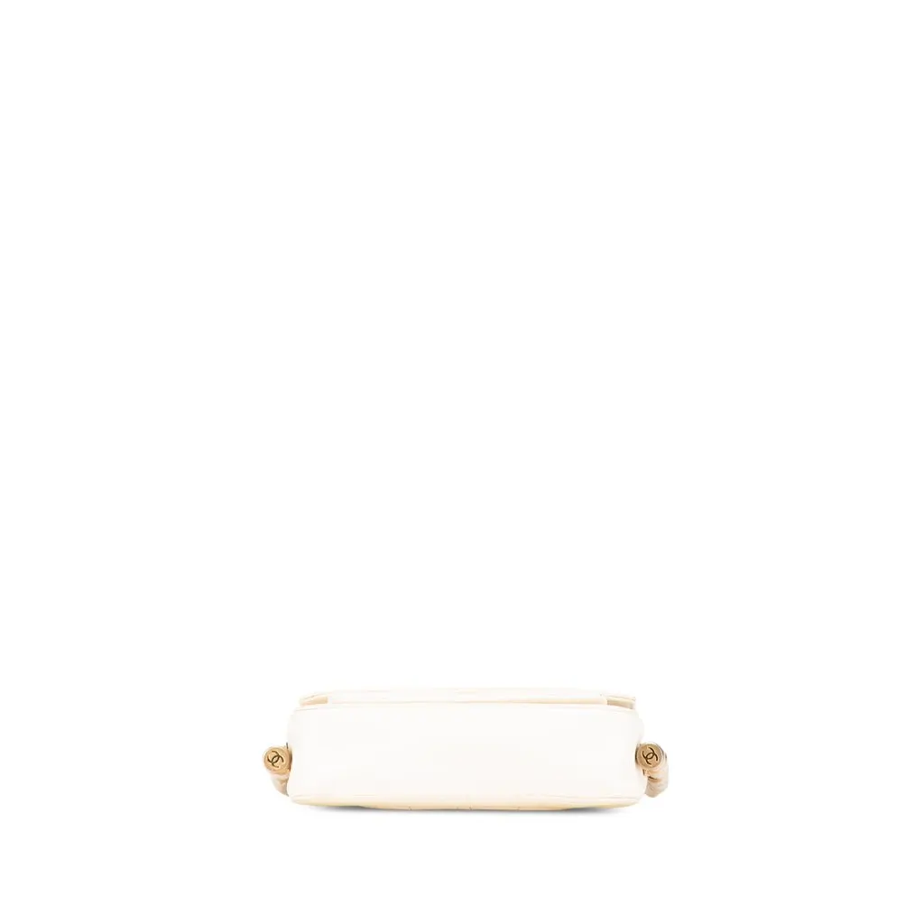 Chanel Crumpled Calfskin En Vogue Rope Flap White Leather Very good - Inside View