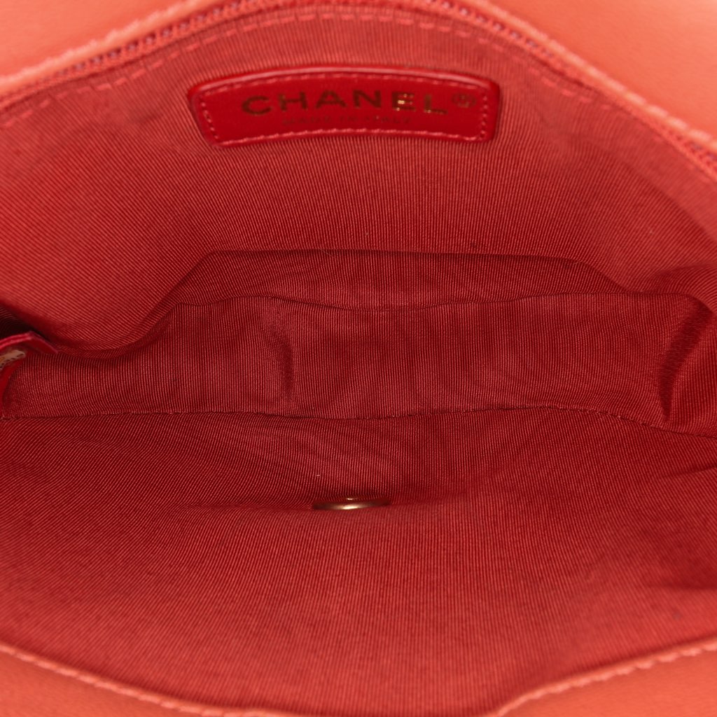 Chanel Small Quilted Lambskin Chain Detail Saddle Bag - 4