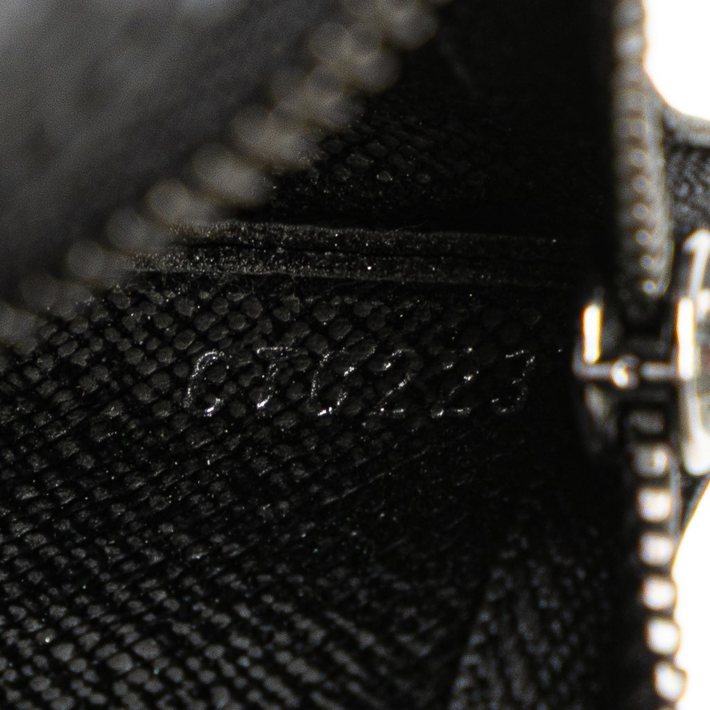 Louis Vuitton Monogram Eclipse Reverse Trio Messenger Key Pouch - Detail 1