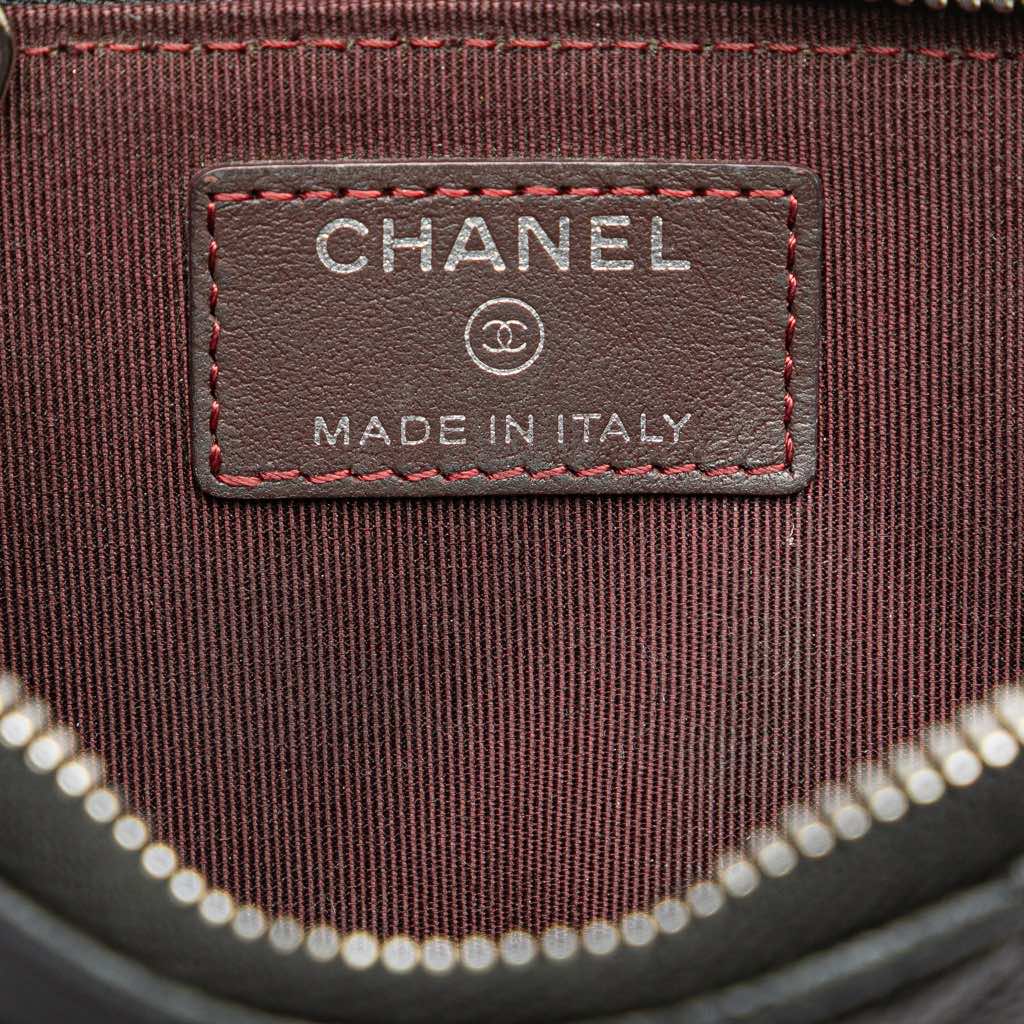 Chanel Quilted Caviar Classic Zipped Key Holder - 5