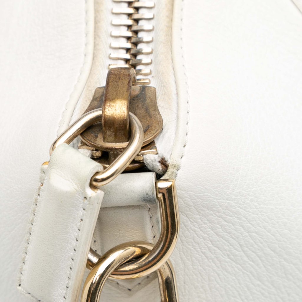 Givenchy Large Leather Antigona Satchel - Image 10