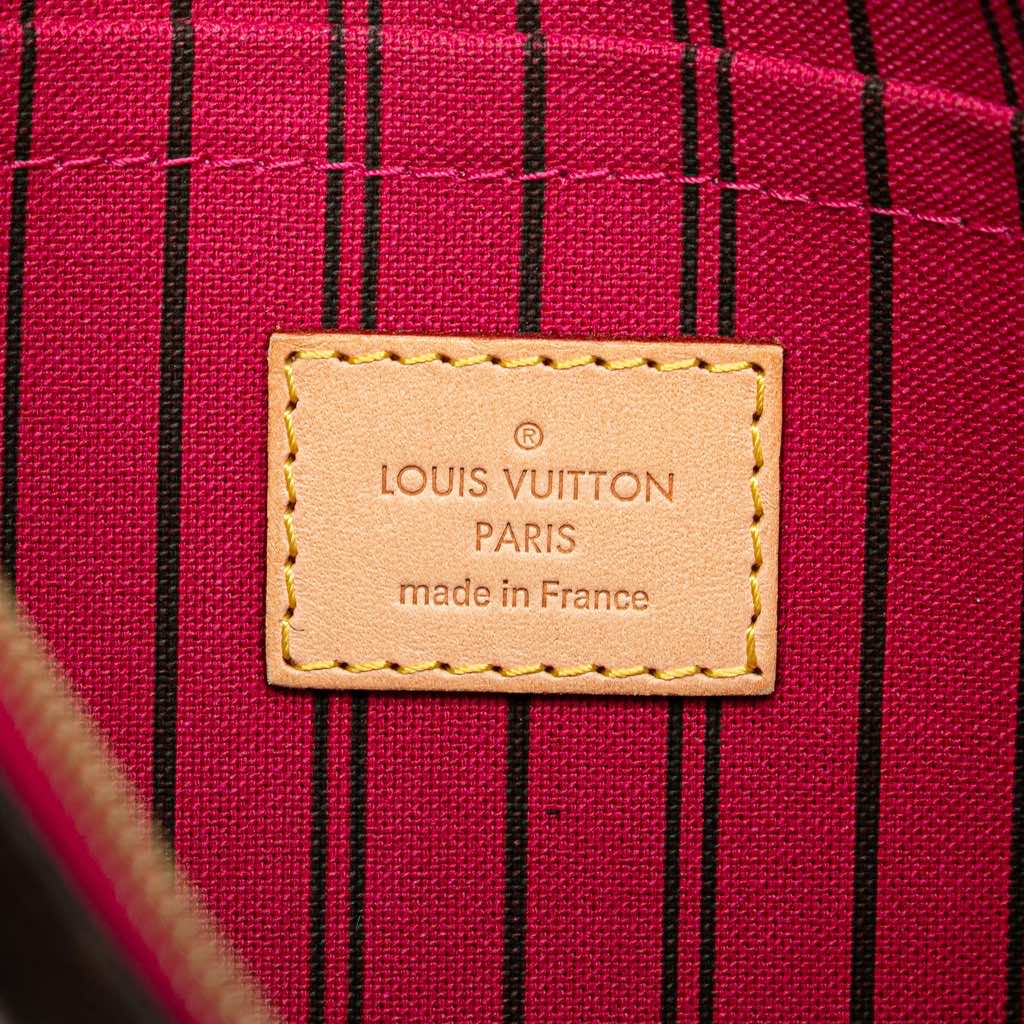 Louis Vuitton Monogram Neverfull Pouch - 5