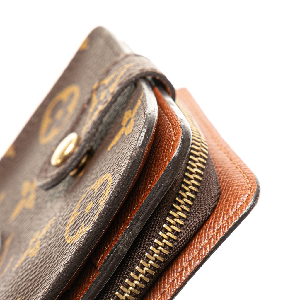Louis Vuitton Monogram Bifold Compact Wallet - Image 12