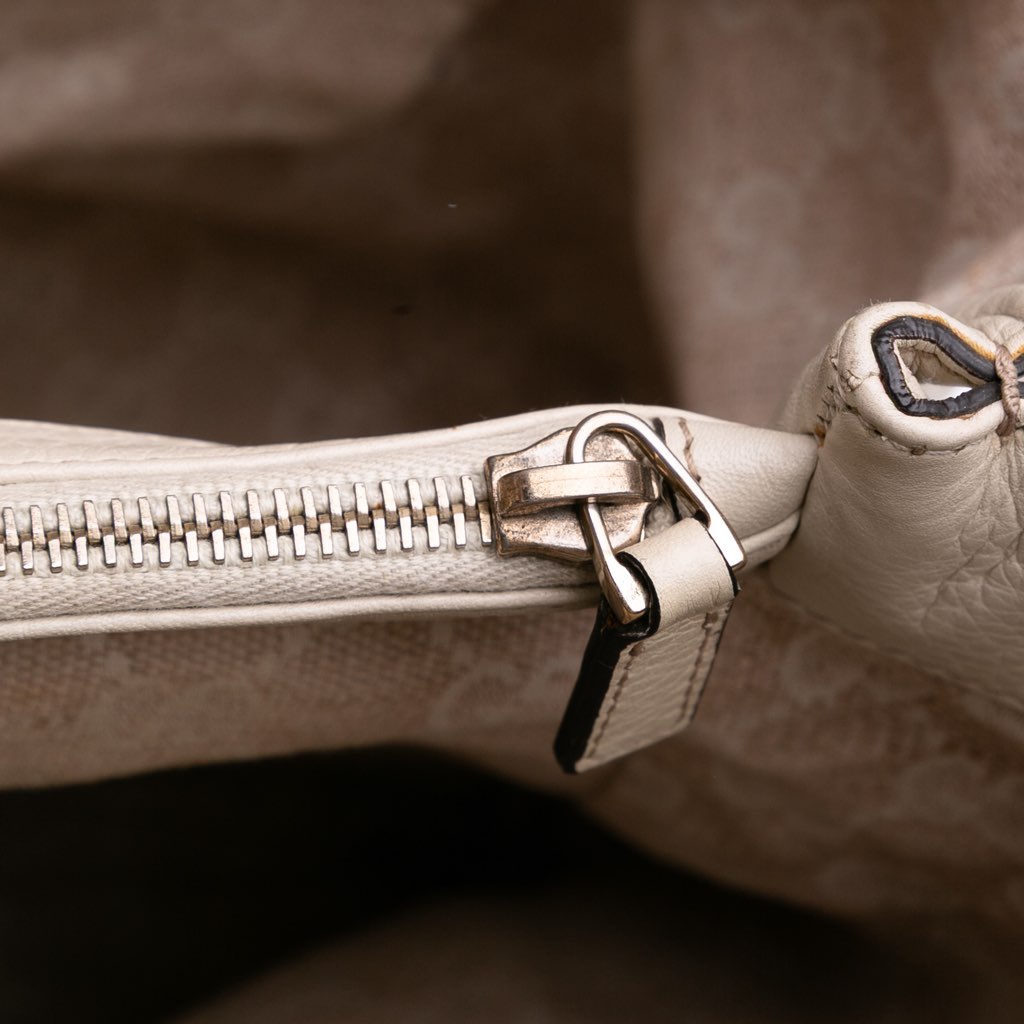 Gucci Medium Leather Bamboo Diana Tote - Detail 2