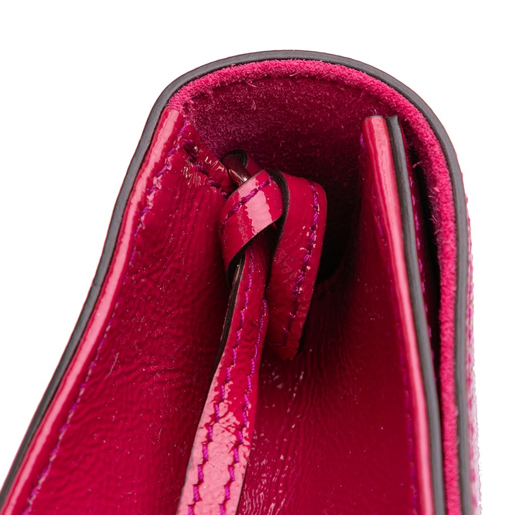 Gucci Soft Patent Soho Disco Clutch - Image 10