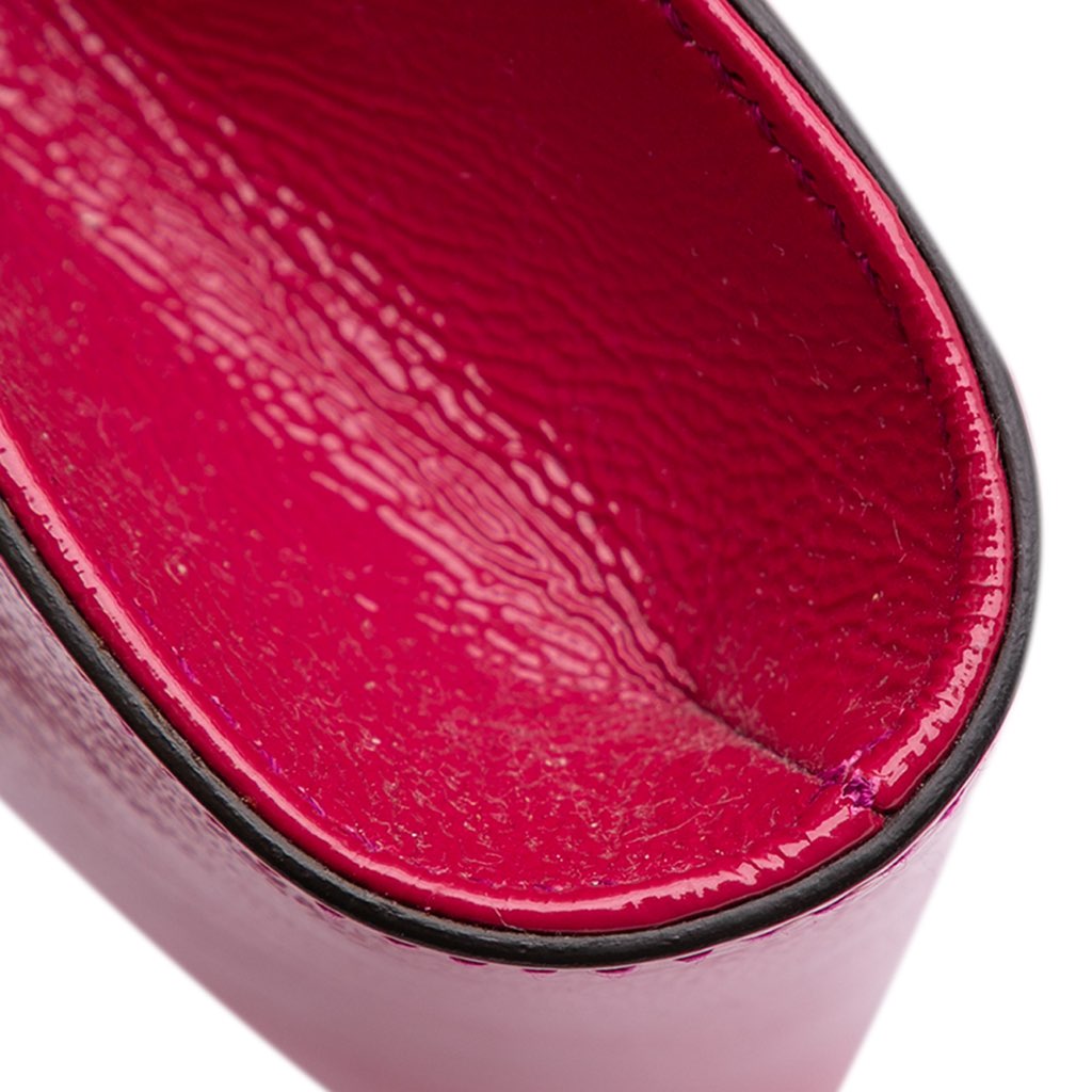 Gucci Soft Patent Soho Disco Clutch - Image 11