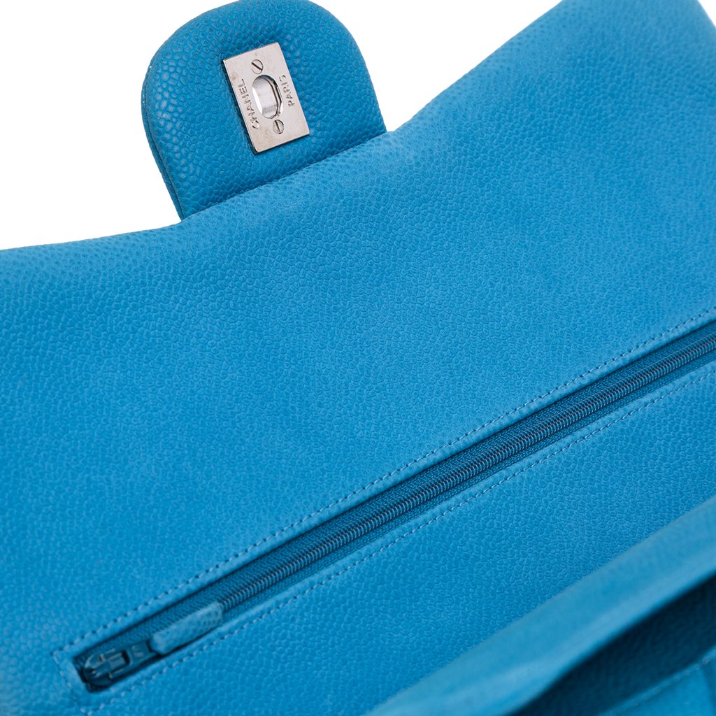 Chanel Jumbo Classic Caviar Double Flap - Image 12