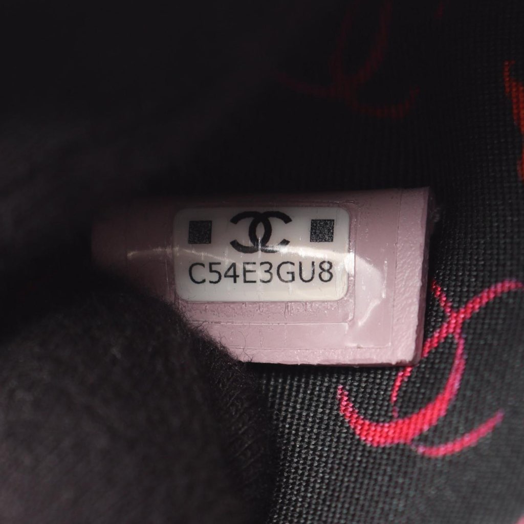 Chanel Quilted Caviar Classic Clutch With Chain - 5