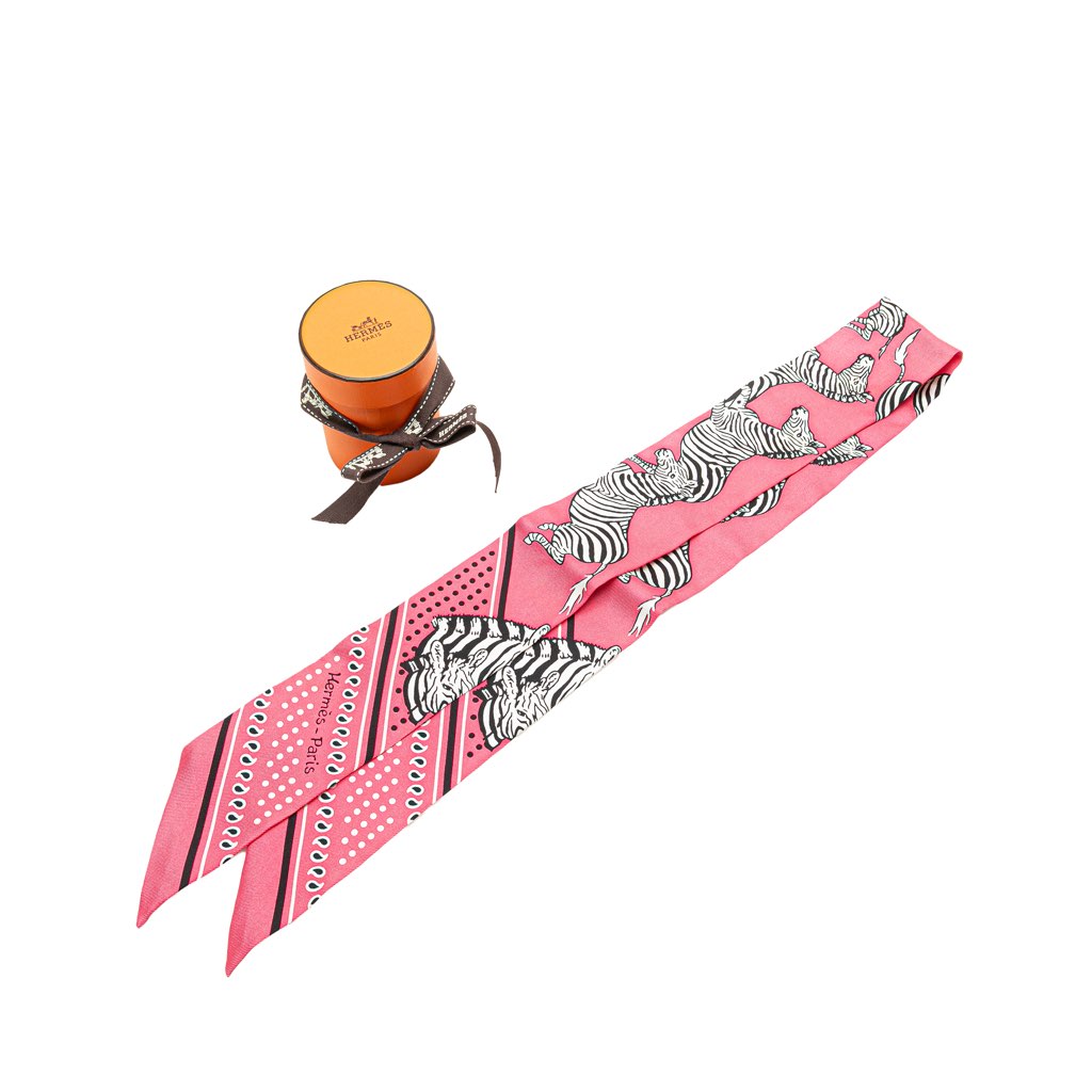 Hermès Les Zebres Silk Twilly Scarf - Detail 1