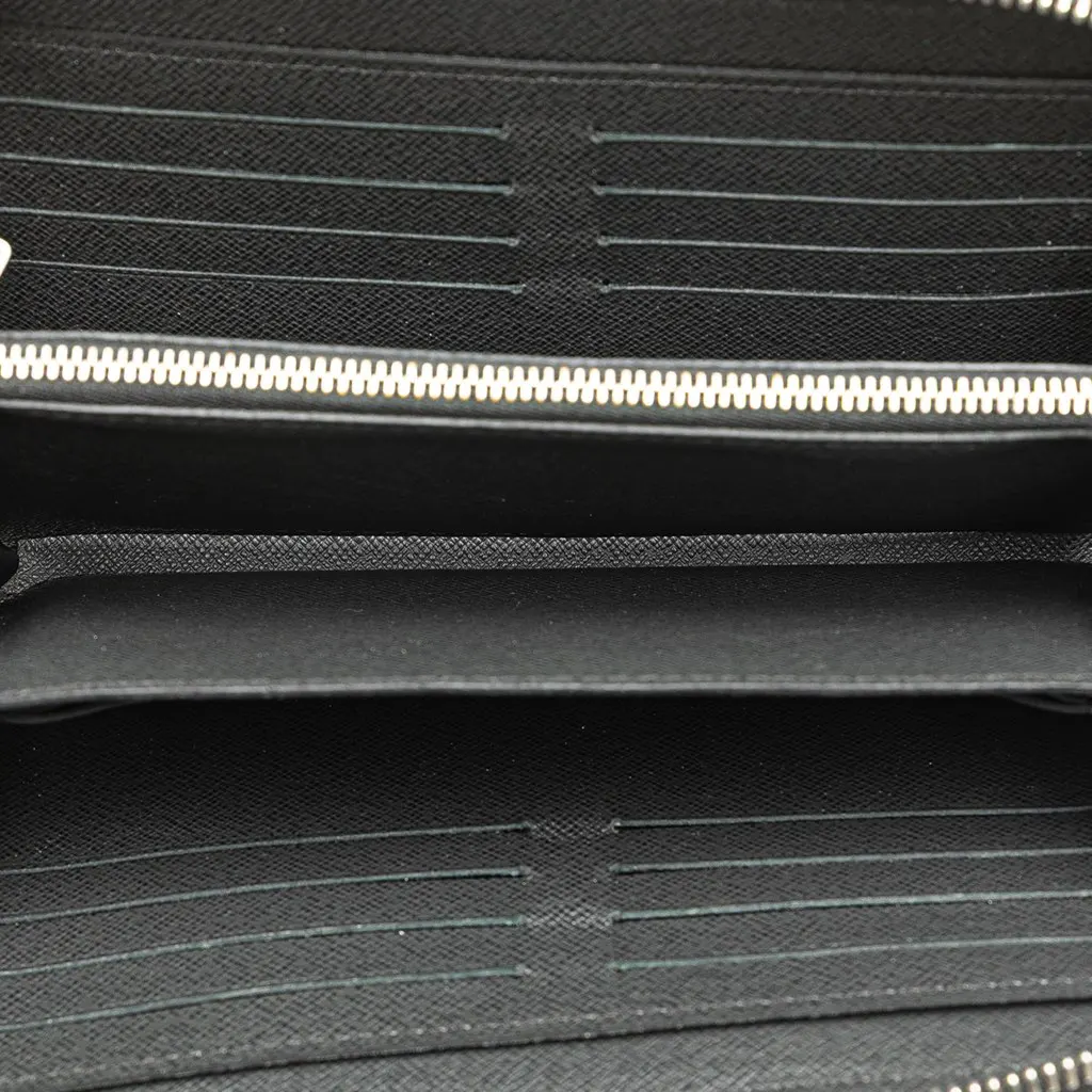Louis Vuitton Taiga Zippy XL Long Wallet Black Leather Good - Model View