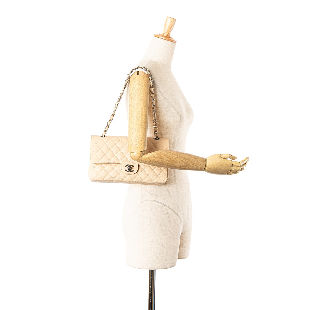 Chanel Medium Classic Caviar Double Flap - Image 12