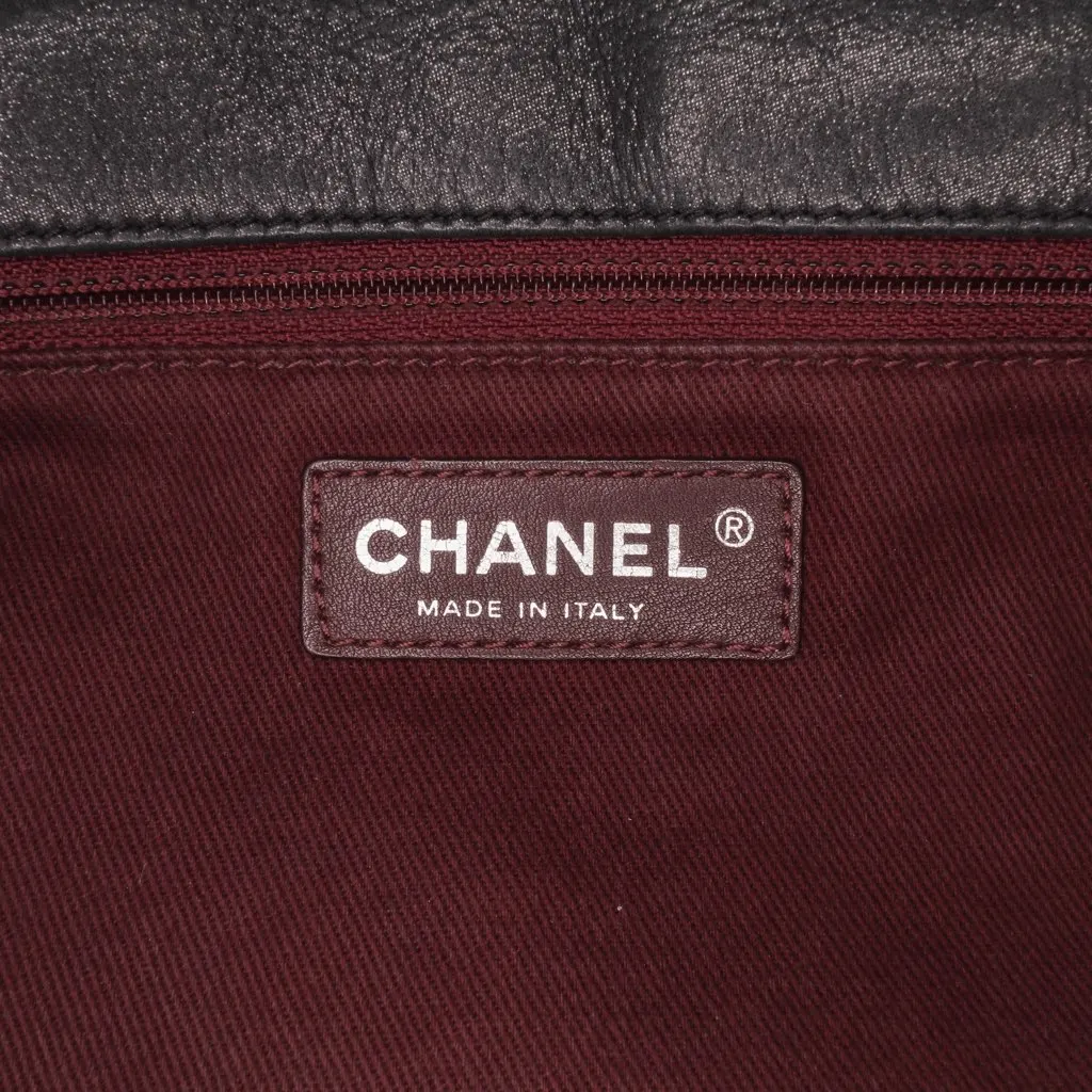Chanel Jumbo Iridescent Calfskin In The Mix Flap Black Leather Good - Box View