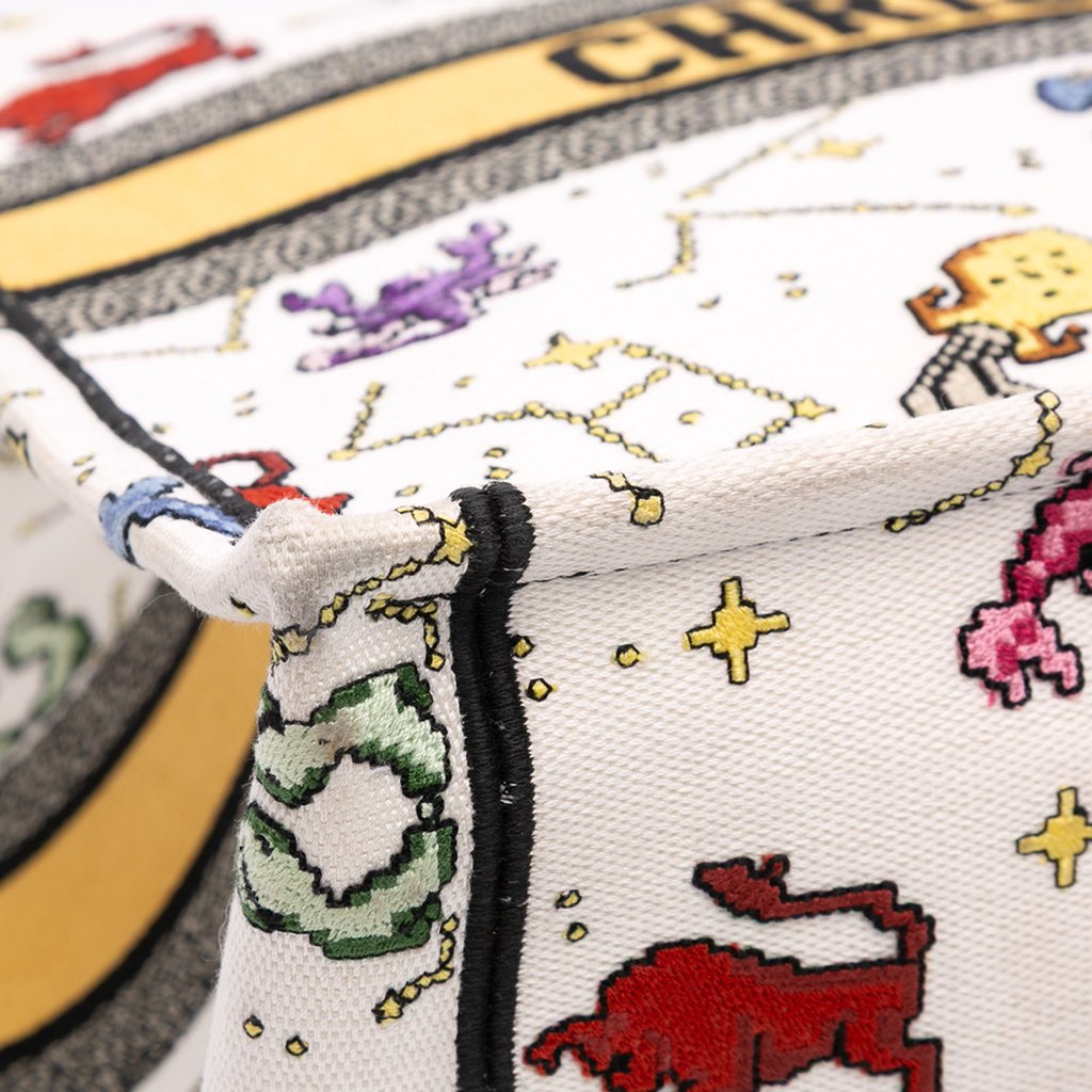 Dior Large Zodiac Pixel Zodiac Book Tote - Detail 2