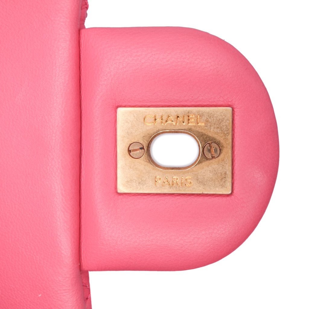 Chanel Mini Square Classic Lambskin Pearl Crush Single Flap - Detail 2