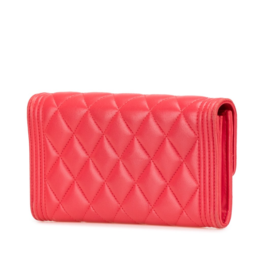 Chanel CC Quilted Lambskin Boy Flap Wallet - 2