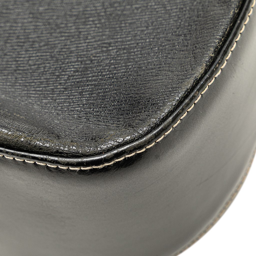 Burberry Leather Shoulder Bag - Image 13