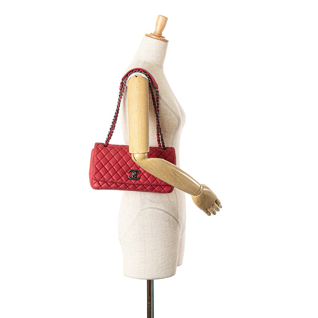 Chanel Small Iridescent Calfskin New Bubble Flap - Image 13