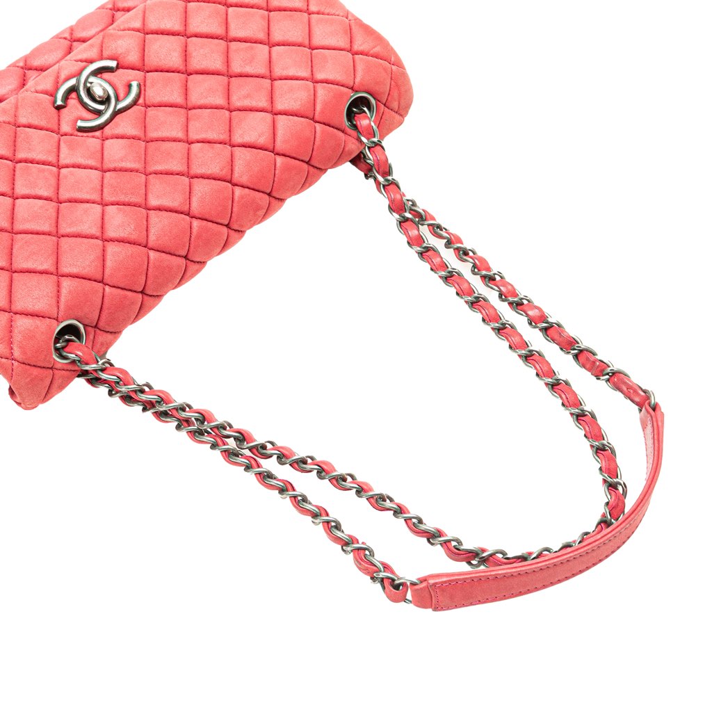 Chanel Small Iridescent Calfskin New Bubble Flap - Image 12