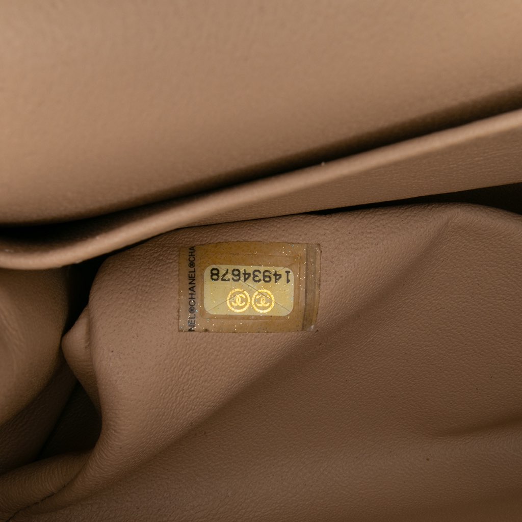 Chanel Jumbo Classic Caviar Double Flap - Detail 1