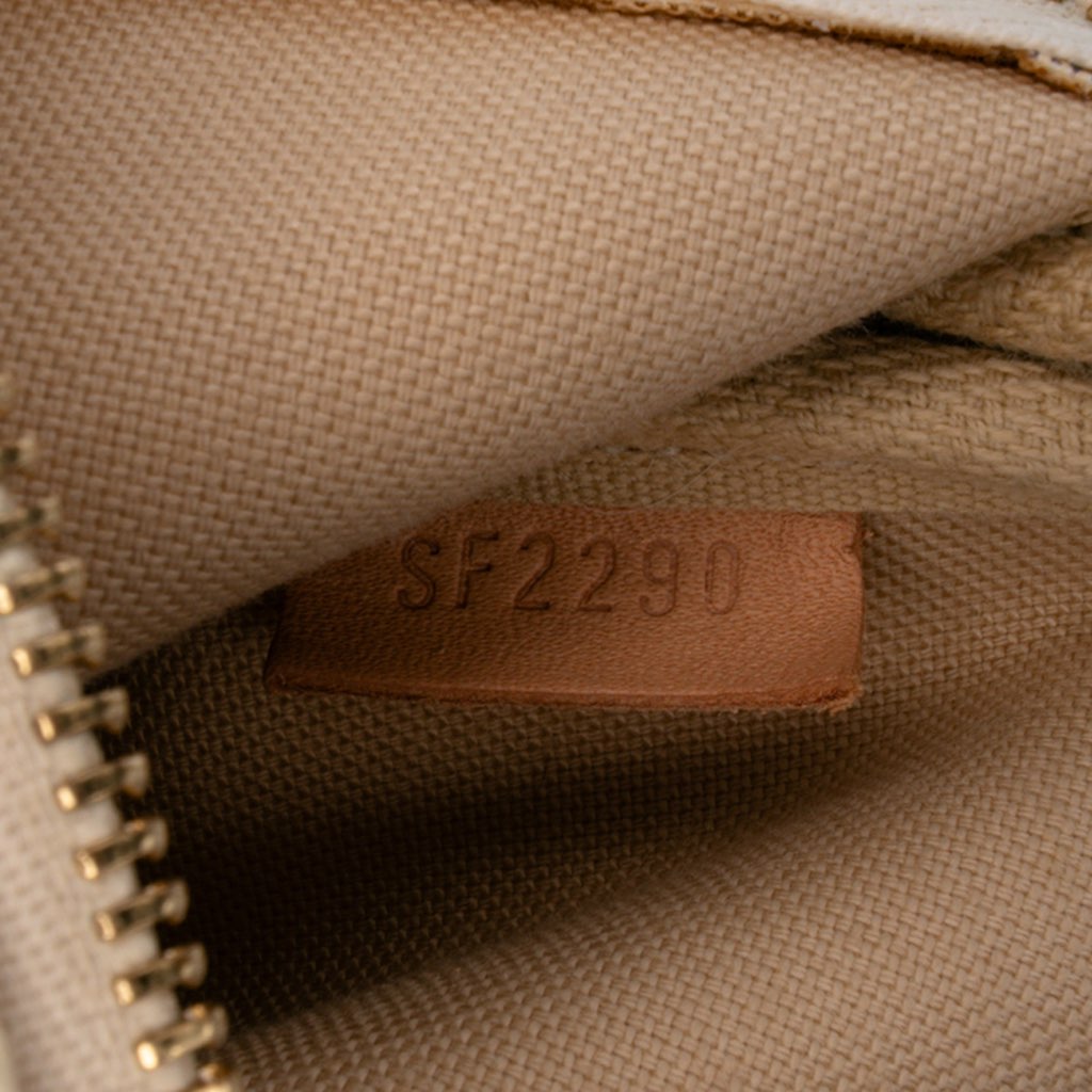 Louis Vuitton Damier Azur Mini Pochette Accessoires - Detail 1