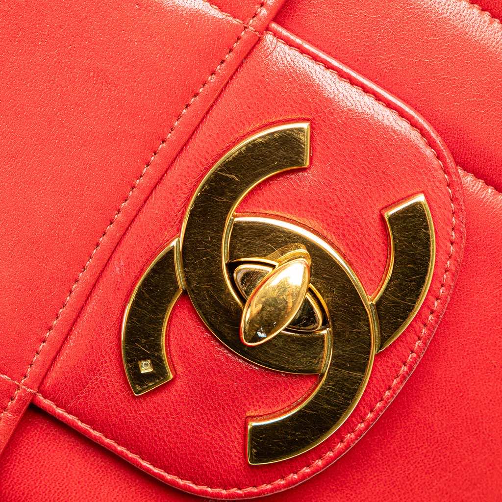Chanel Jumbo XL Vertical Quilt Lambskin Single Flap - Image 10