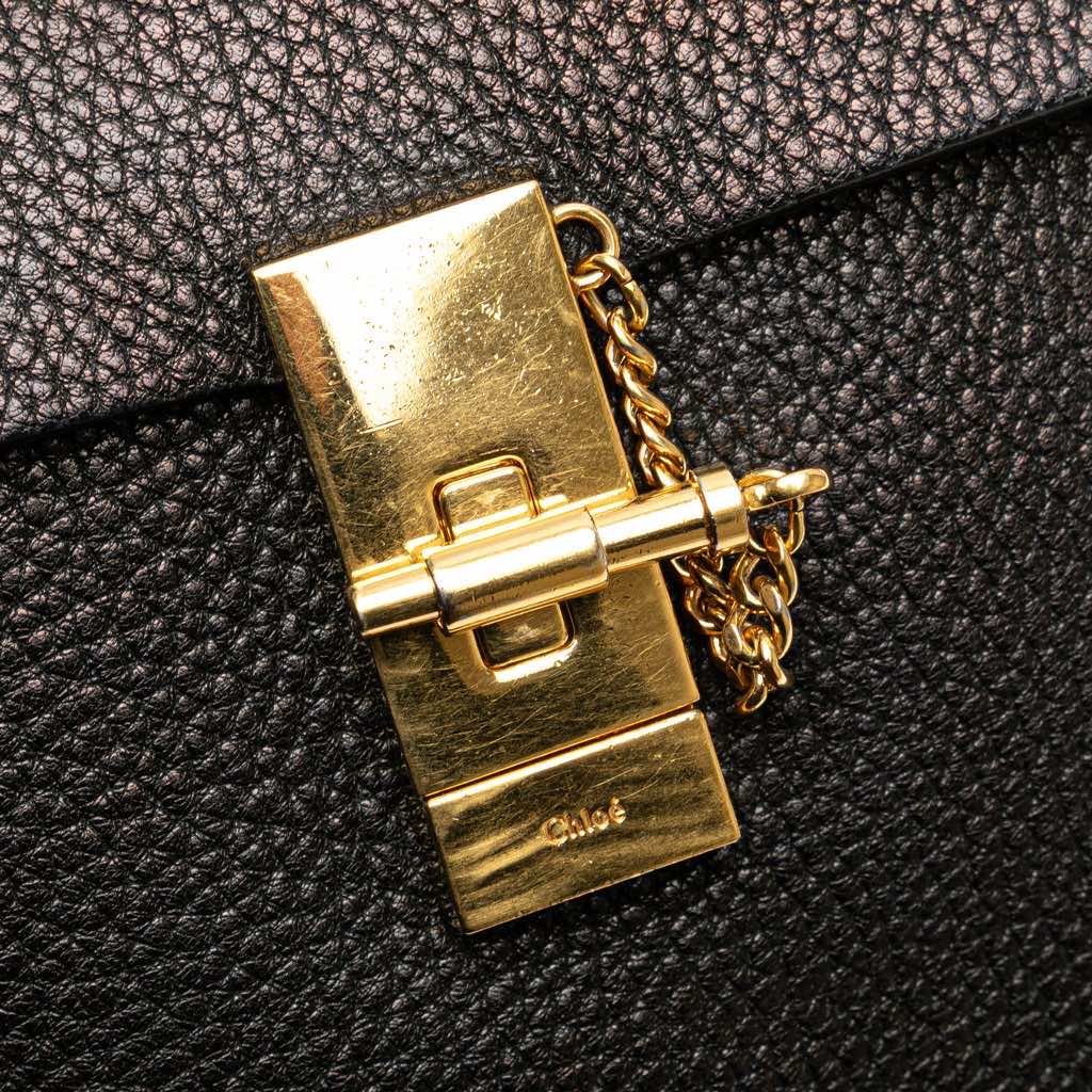 Chloé Large Grained Lambskin Drew Crossbody - Image 10