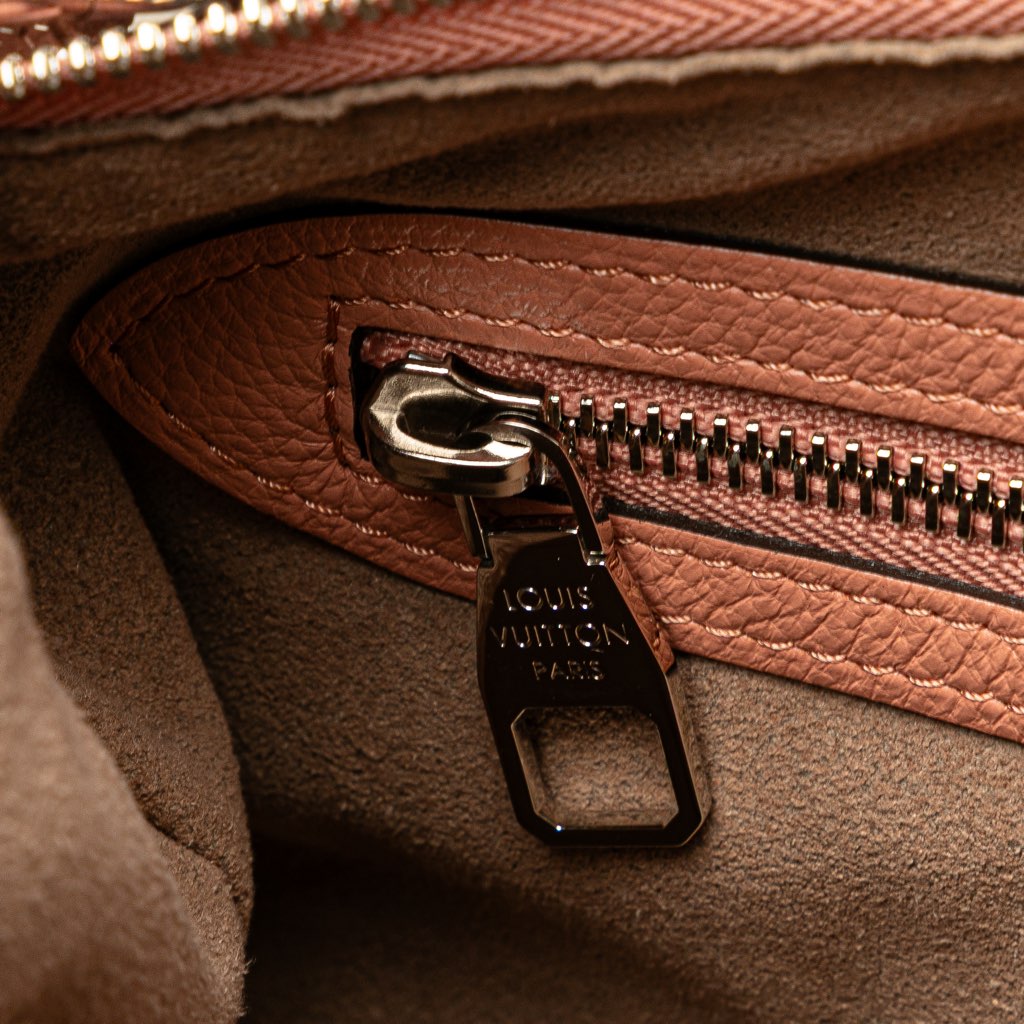 Louis Vuitton Monogram Mahina Selene PM - Detail 2