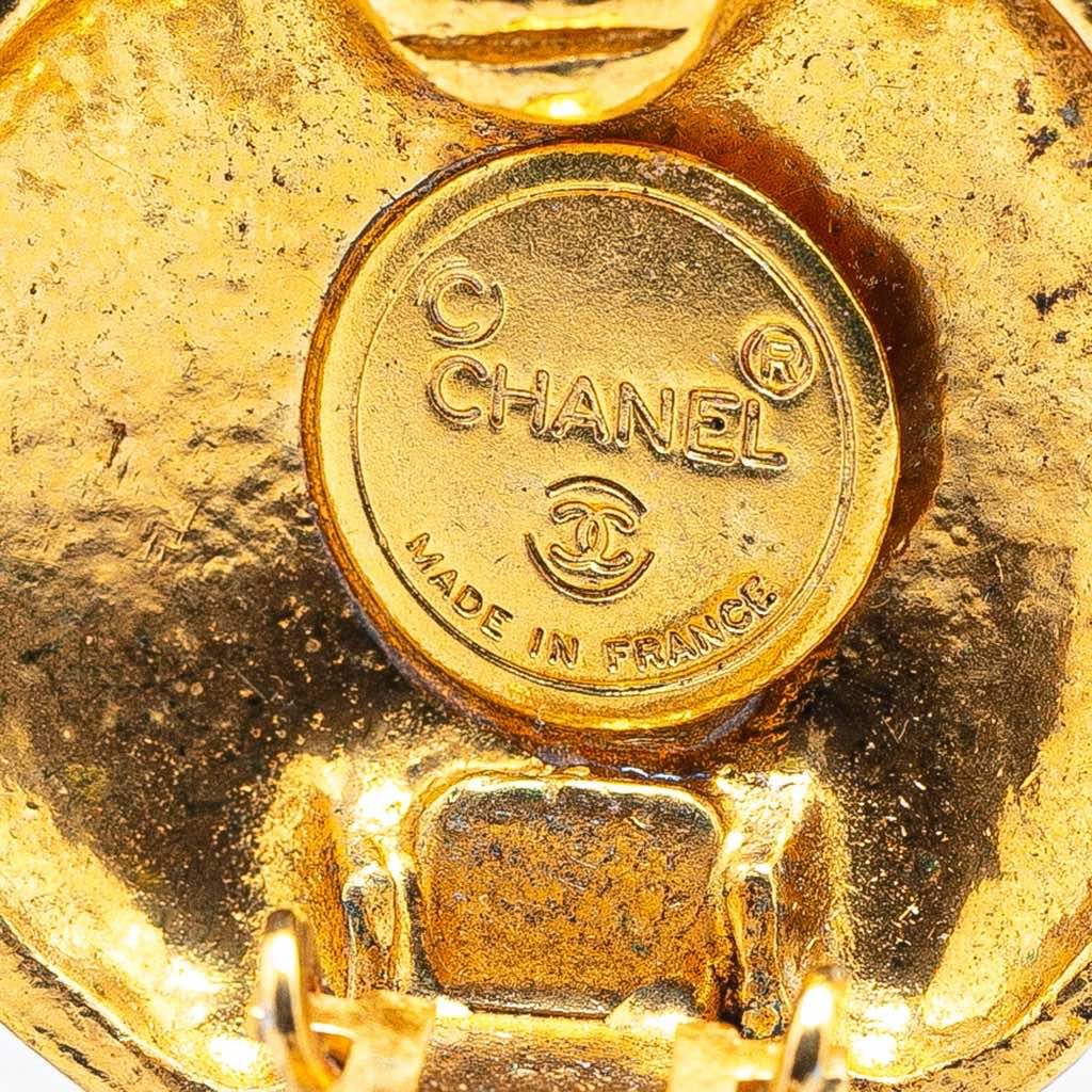 Chanel Gold Plated CC Round Clip on Earrings - 3