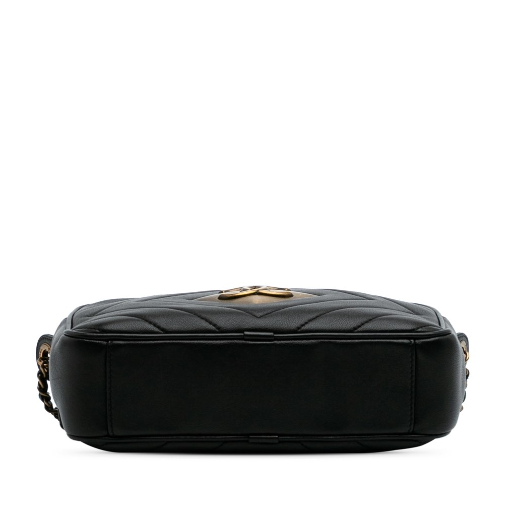 Chanel Chevron Lambskin Pyramid CC Camera Bag - Image 6