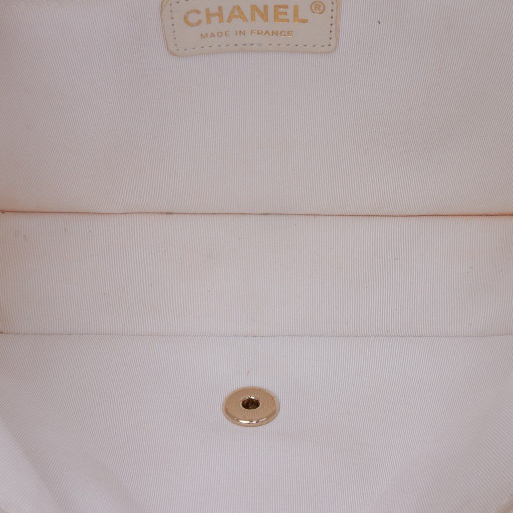 Chanel Medium CC Quilted Caviar Buckle Strap Messenger Bag - 4