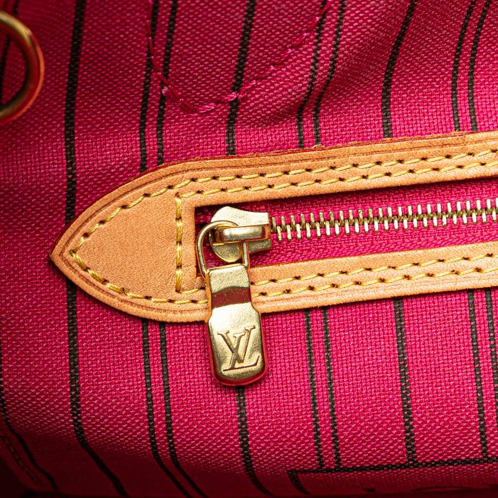 Louis Vuitton Monogram Neverfull PM - Detail 2