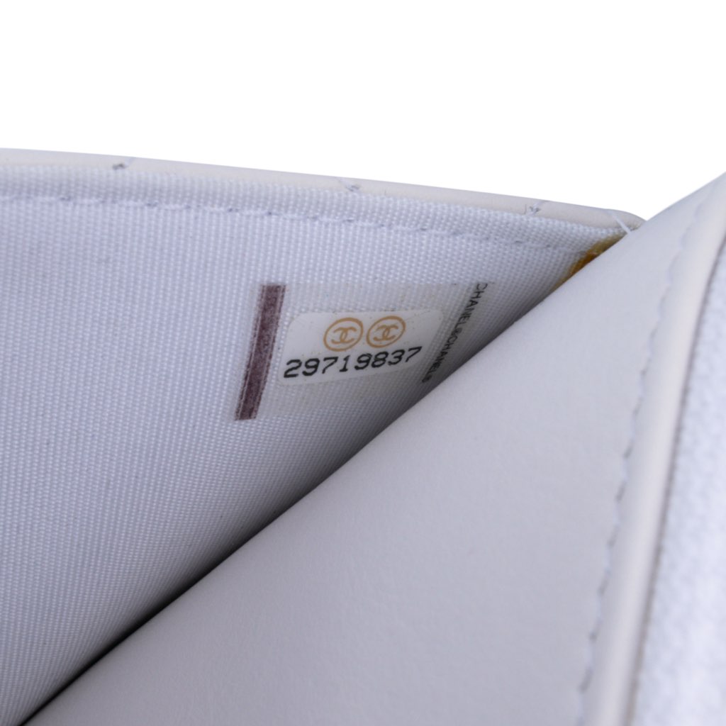 Chanel Medium Quilted Calfskin Enchained Flap - Detail 1