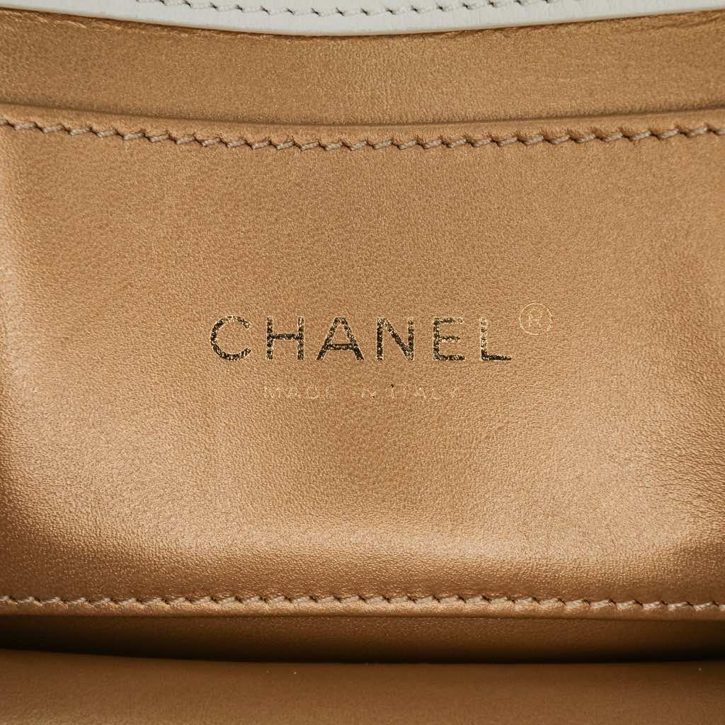 Chanel Small CC Quilted Calfskin Crystal Pearl Full Flap - Side view