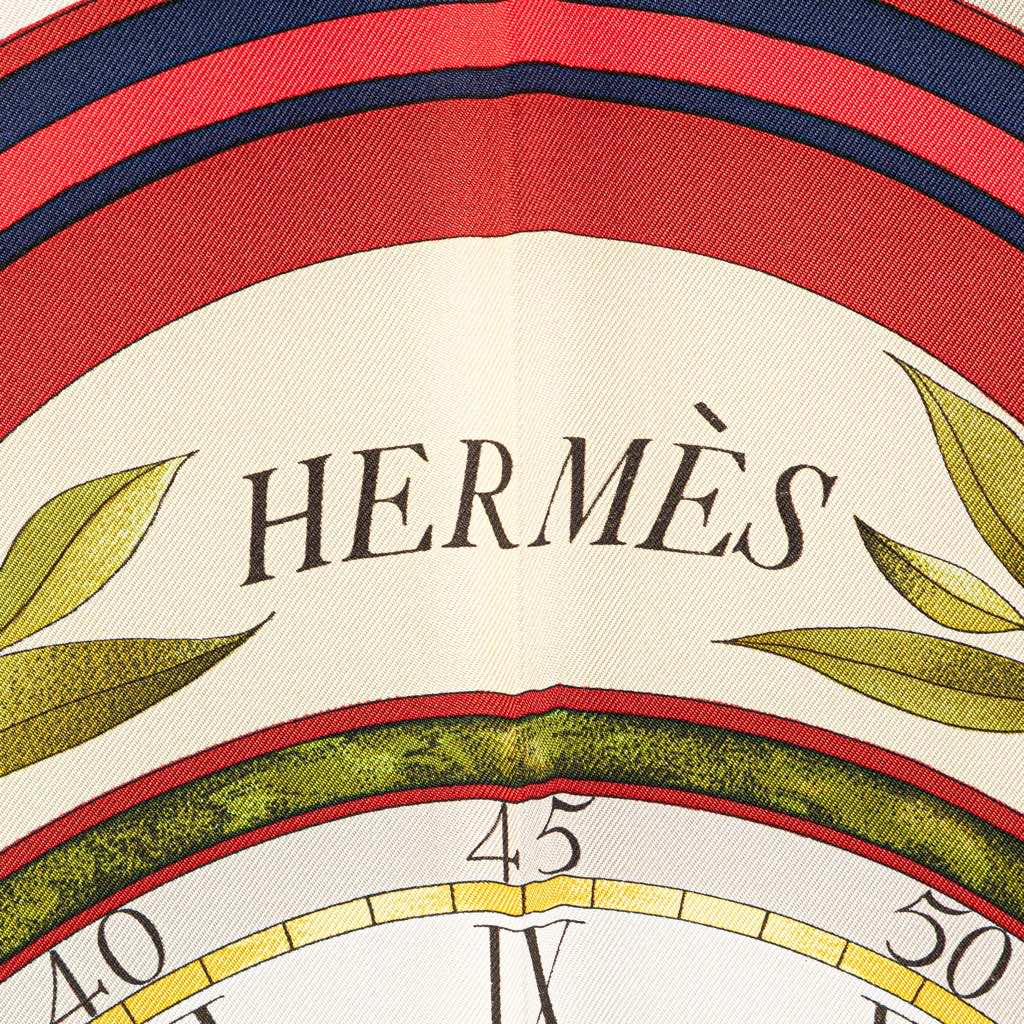Hermès Parmi Les Fleurs Je Compte Les Heures Silk Scarf - 3